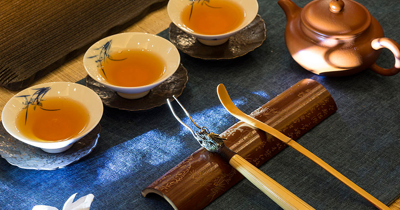 開卷有益｜《喝茶》梁實秋說：“凡是有中國人的地方就有茶。”